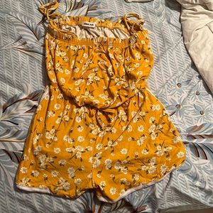 one piece yellow flower set